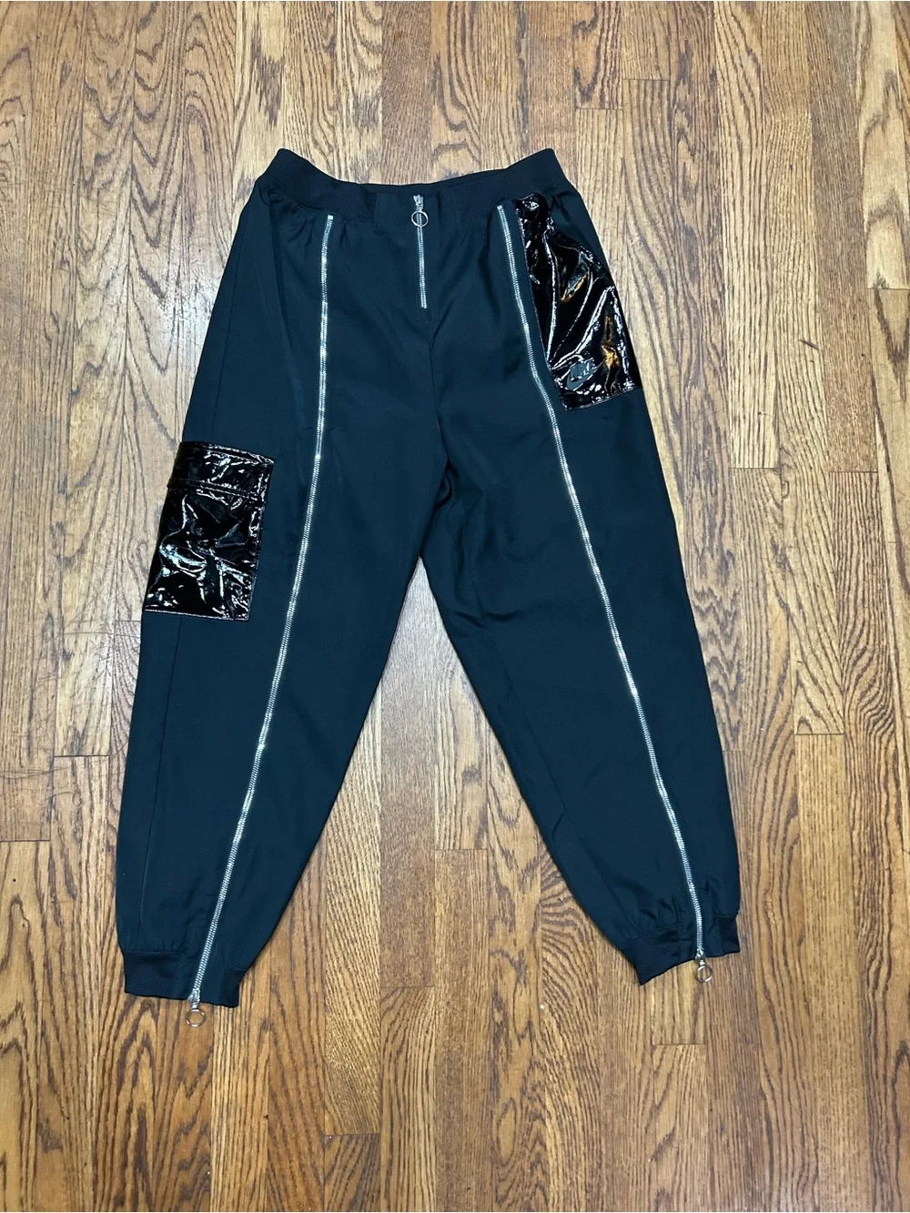 Nike Sportswear Icon Clash Cropped Jogger Pants Size Small Black 25” Inseam